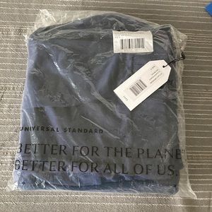 Universal Standard Pull On Cigarette Pants 28”